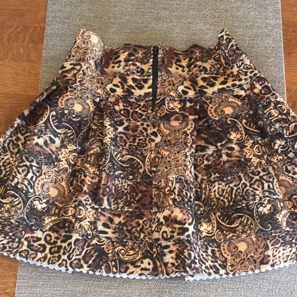 Toska Animal Print Skirt - Picture 2 of 6
